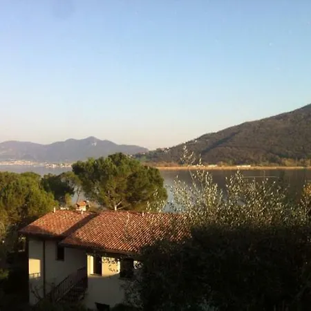 Terrazza Sul Di Iseo Holiday home
